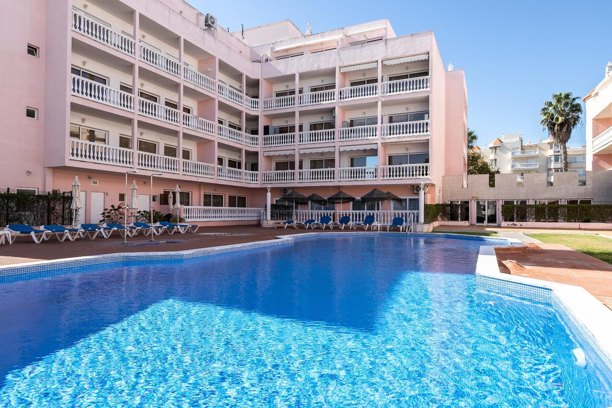 Parque Dos Reis Apartment 2 Монте-Гордо Экстерьер фото