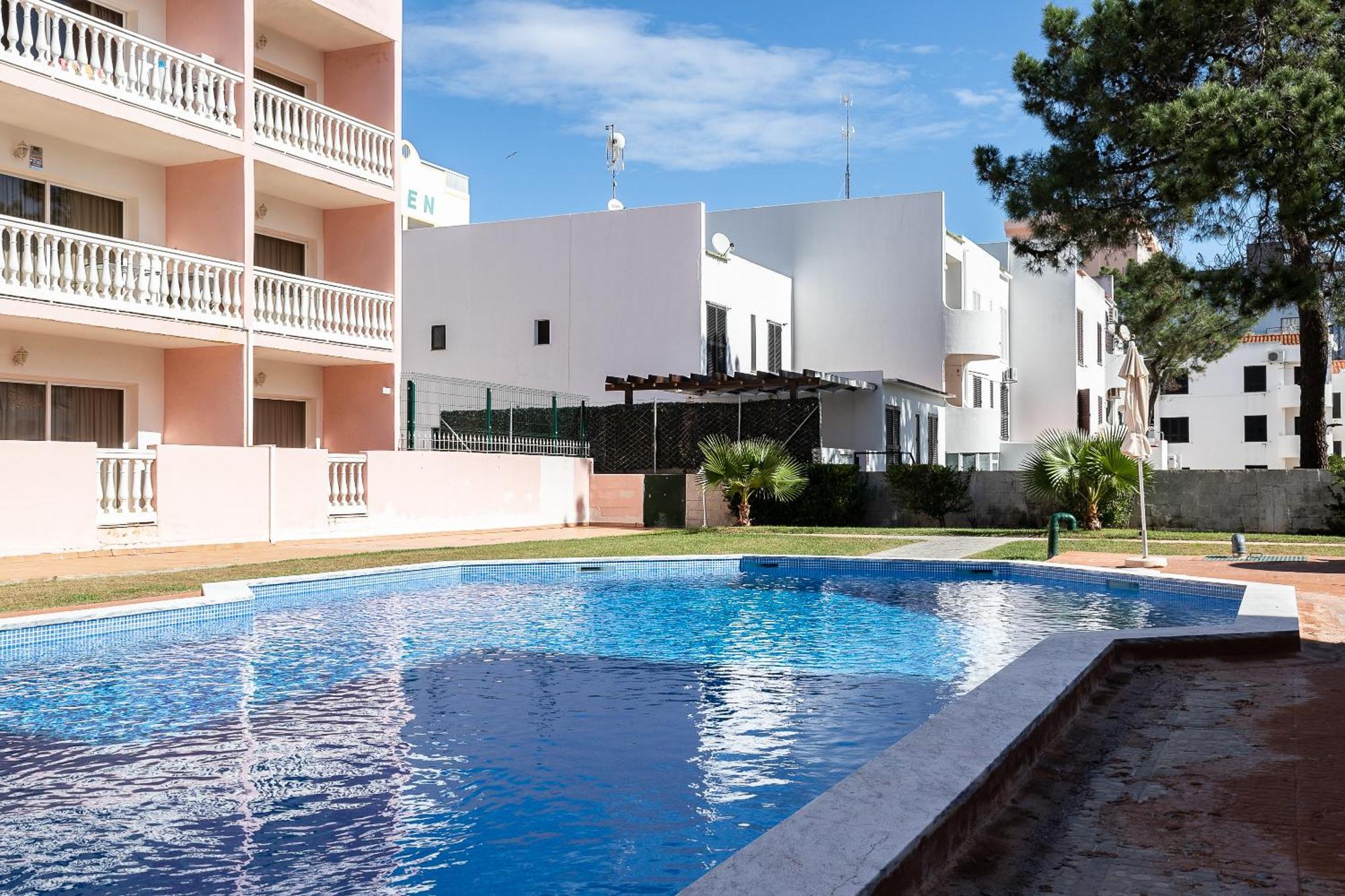 Parque Dos Reis Apartment 2 Монте-Гордо Экстерьер фото
