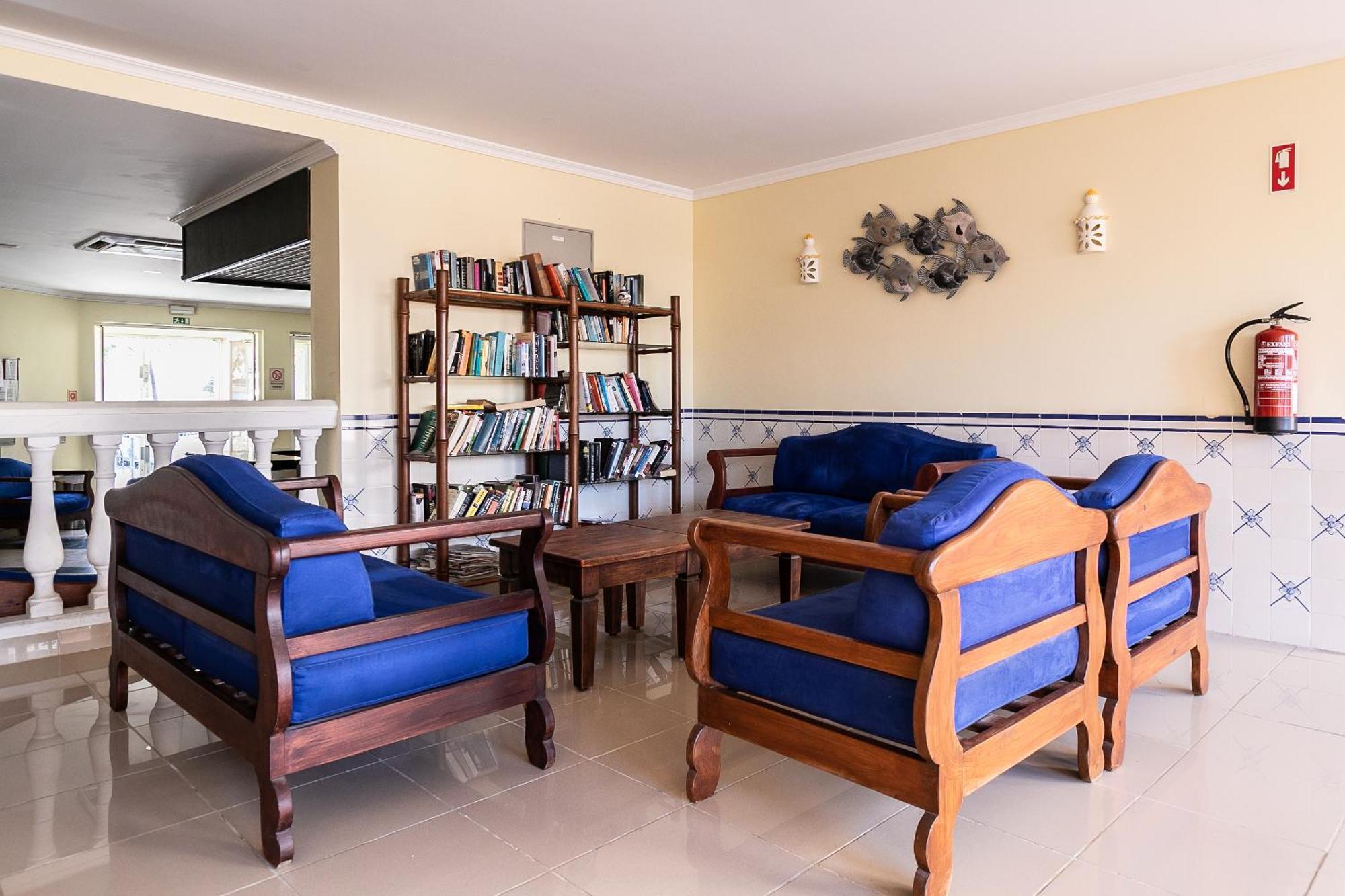 Parque Dos Reis Apartment 2 Монте-Гордо Экстерьер фото