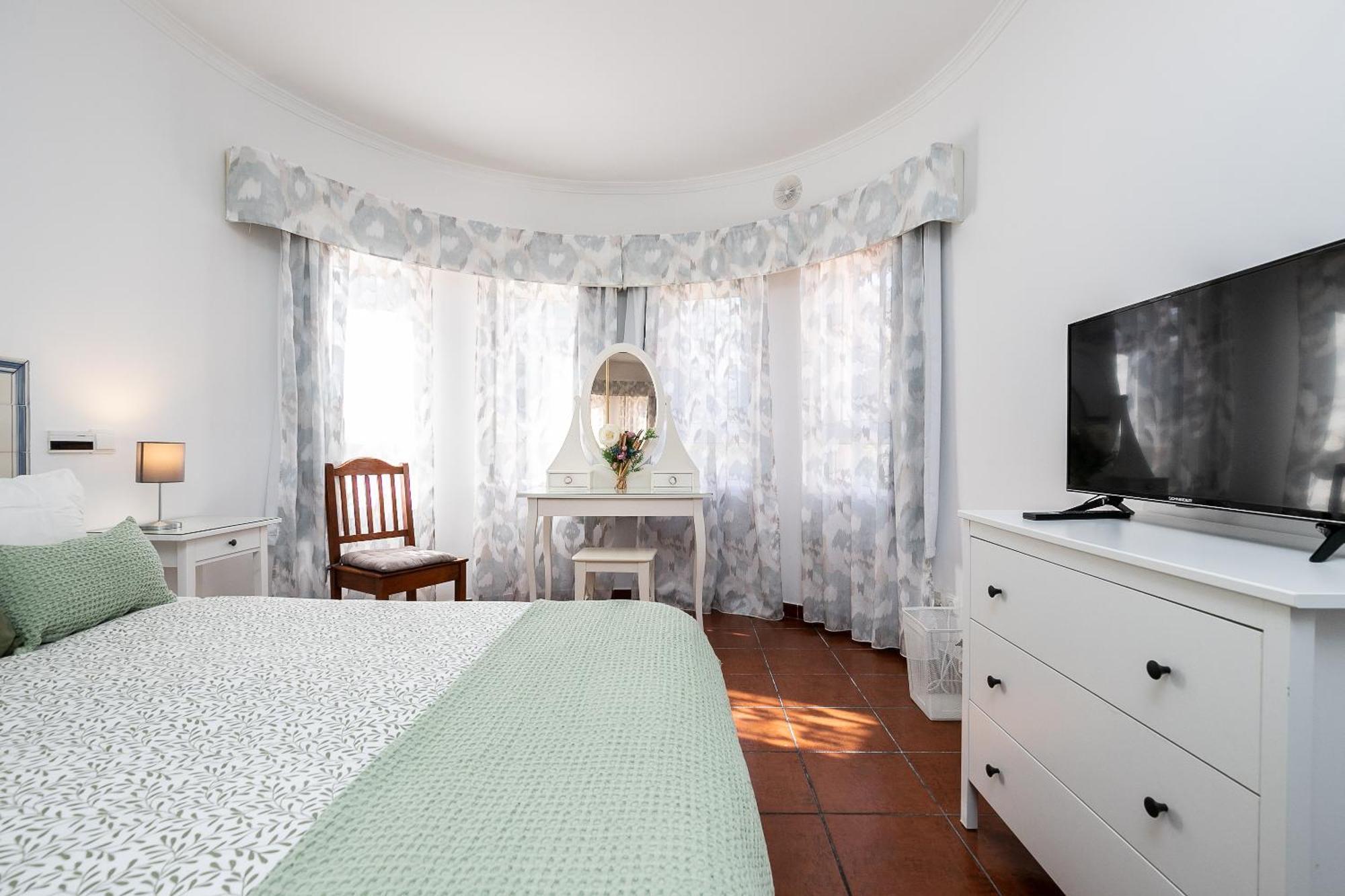 Parque Dos Reis Apartment 2 Монте-Гордо Экстерьер фото